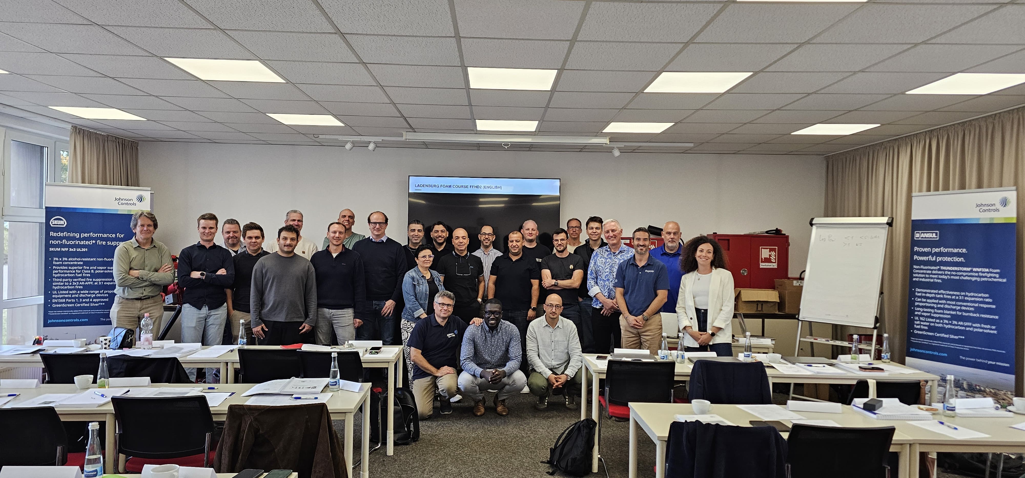 Group photo of training session in Ladenburg